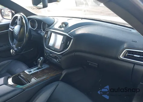 2014 Maserati Ghibli z USA, uszkodzony, nr VIN ZAM57XSA8E1103485